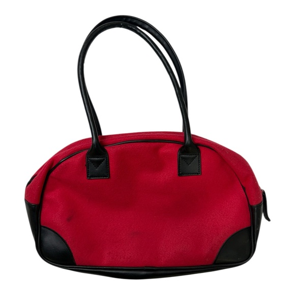 Hello Kitty Logo Star Handbag - Picture 2 of 2